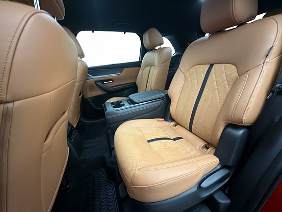 Mazda CX-80 13 of 30