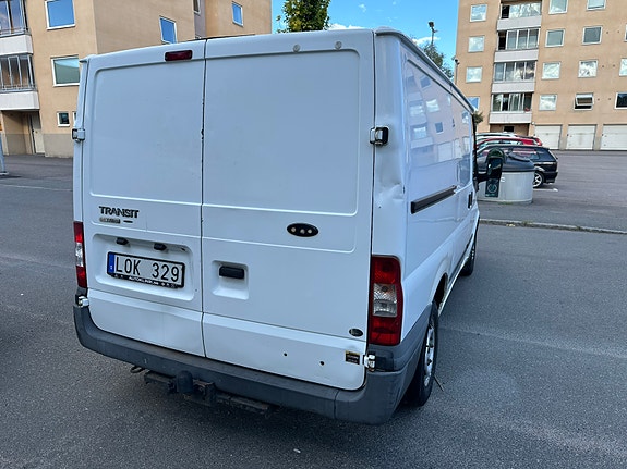 Ford Transit T260 3 of 5