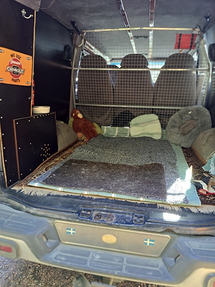 Chevrolet Express 2500 3 of 5