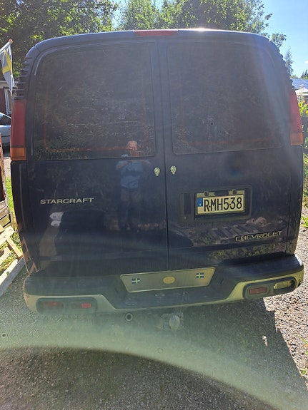 Chevrolet Express 2500 5 of 5