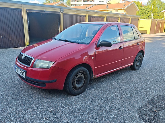 Skoda Fabia 3 of 9