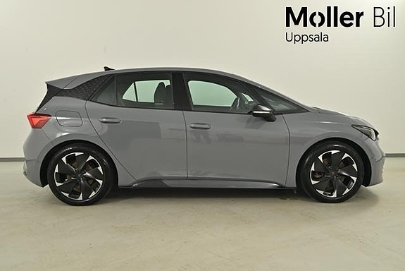 Cupra Born 3 of 13