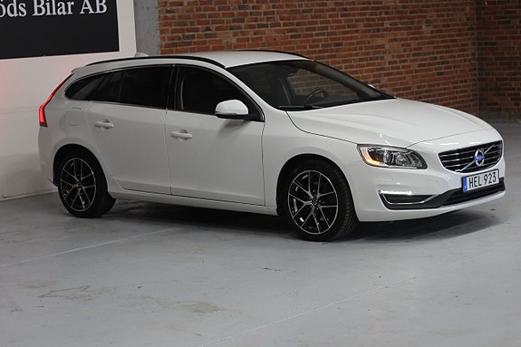 Volvo V60 5 of 5