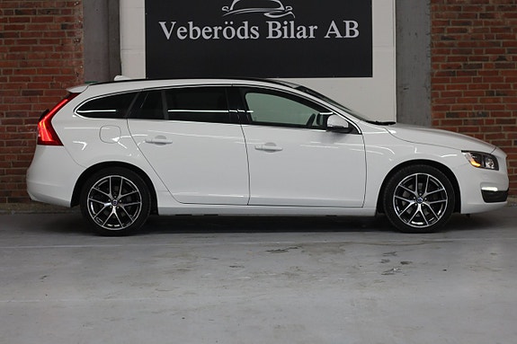 Volvo V60 7 of 17