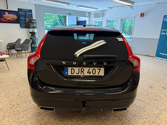 Volvo V60 5 of 5
