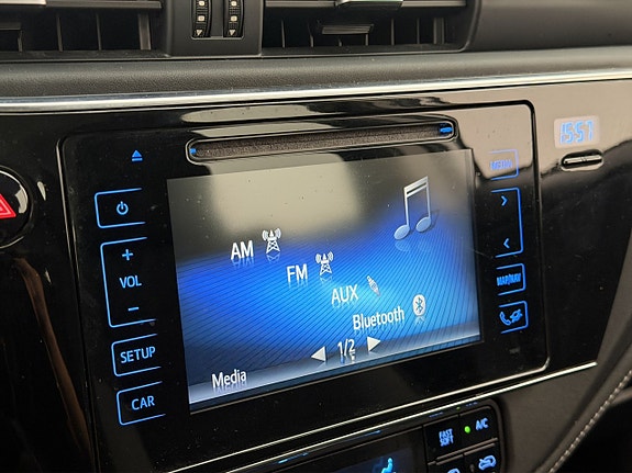 Toyota Auris 22 of 30