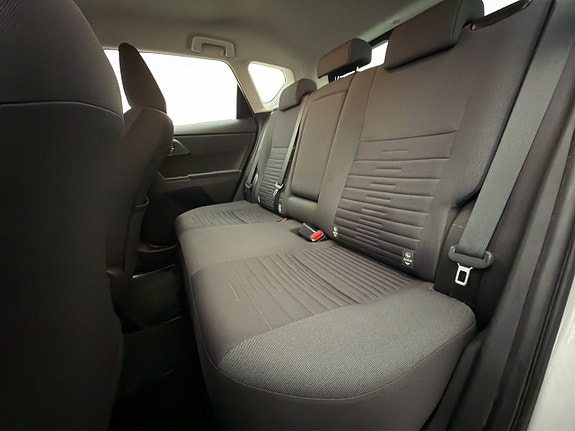 Toyota Auris 26 of 30