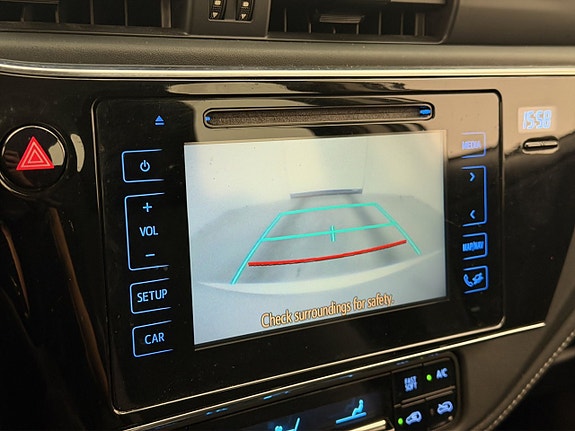 Toyota Auris 21 of 30