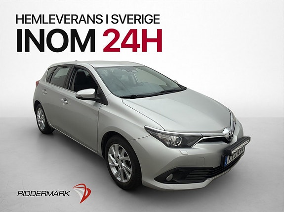 Toyota Auris 3 of 30