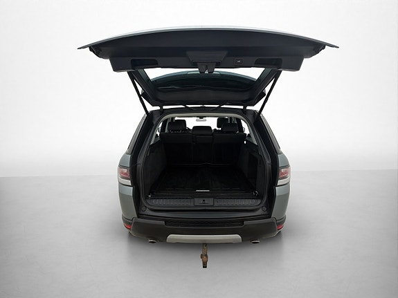 Land Rover Range Rover Sport 30 of 30