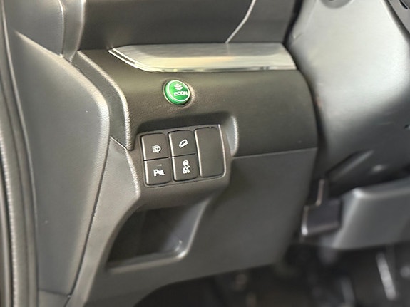 Honda CR-V 12 of 14