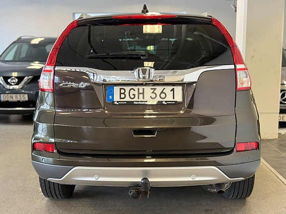 Honda CR-V 8 of 14