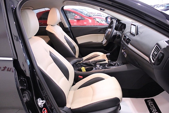 Mazda 3 18 of 30