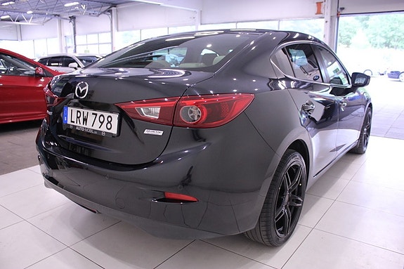 Mazda 3 7 of 30
