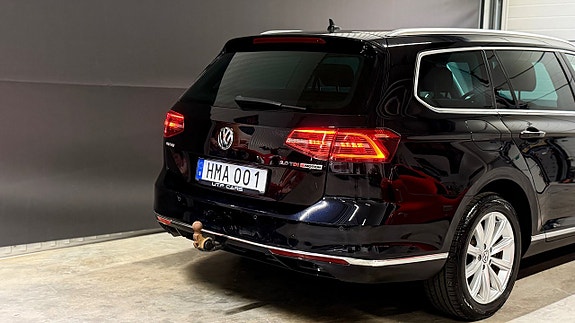 Volkswagen Passat 11 of 21