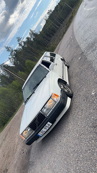 Volvo 940 4 of 8
