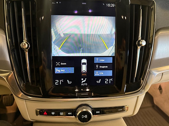 Volvo V90 21 of 23