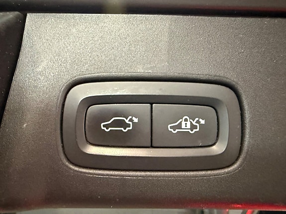 Volvo V90 22 of 23