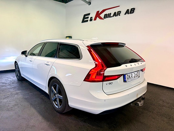 Volvo V90 4 of 5