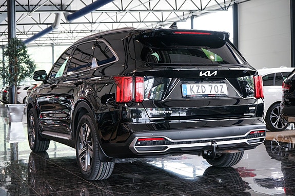 Kia Sorento 7 of 30