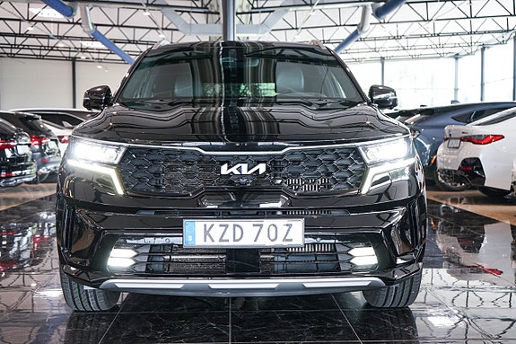 Kia Sorento 2 of 30