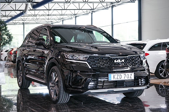 Kia Sorento 4 of 30