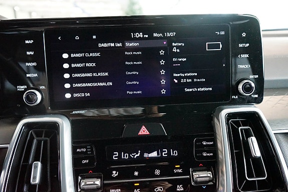 Kia Sorento 16 of 30