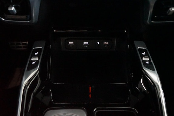 Kia Sorento 13 of 30