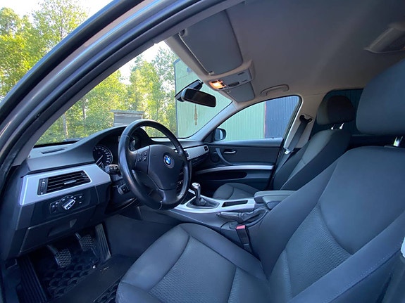 BMW 318d 6 of 6