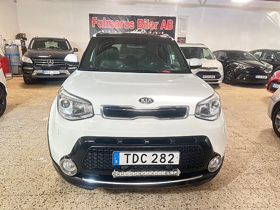 Kia Soul 2 of 5