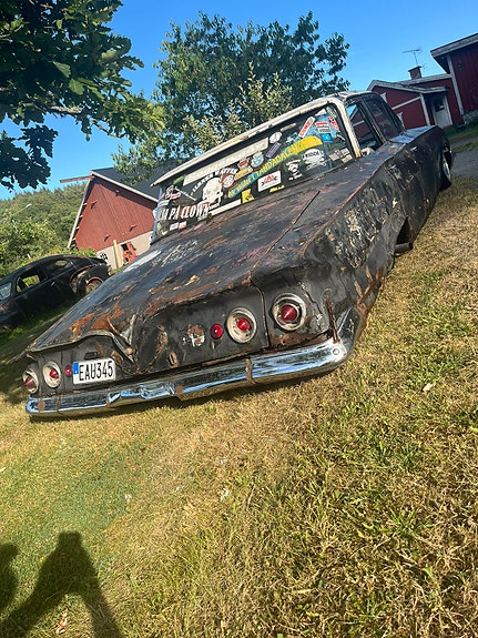 Chevrolet Bel Air 2 of 5