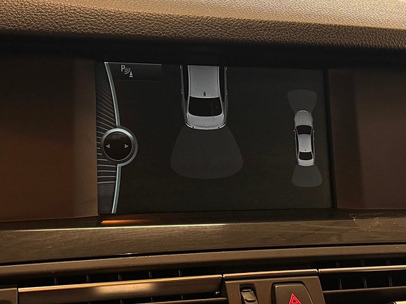 BMW 525d 14 of 16
