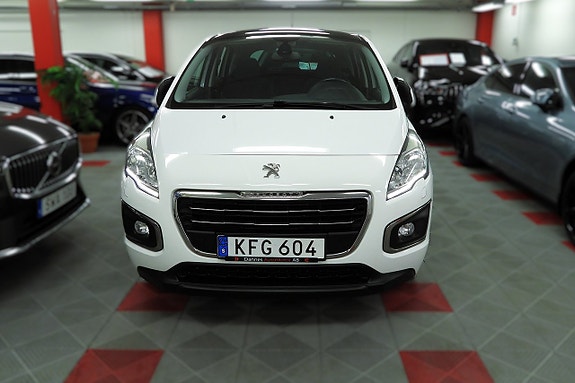 Peugeot 3008 3 of 5