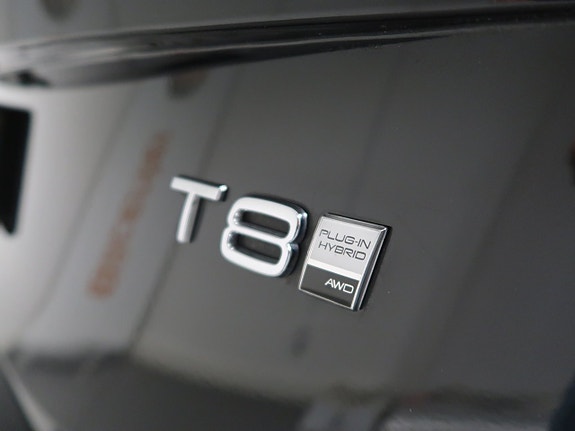 Volvo XC90 14 of 30