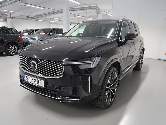 Volvo XC90 9 of 30
