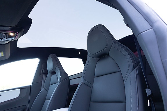 Polestar 4 12 of 20