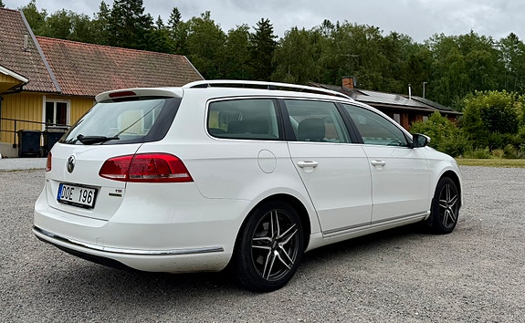 Volkswagen Passat 4 of 5