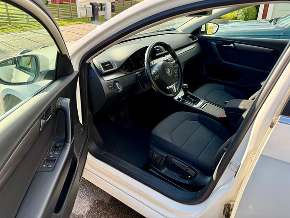 Volkswagen Passat 6 of 7