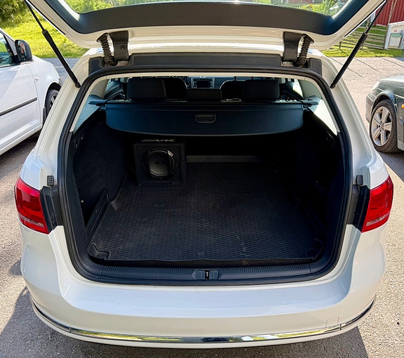 Volkswagen Passat 5 of 5