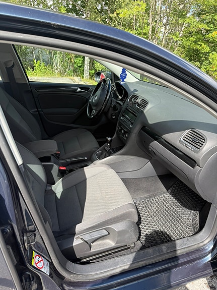 Volkswagen Golf VI 11 of 13