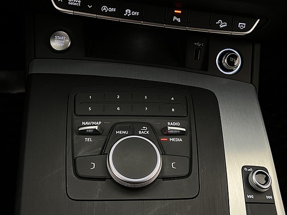 Audi Q5 27 of 30