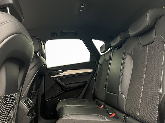 Audi Q5 17 of 30