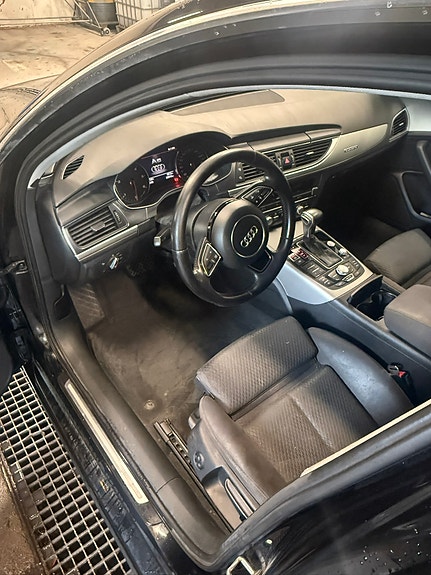 Audi A6 4 of 7