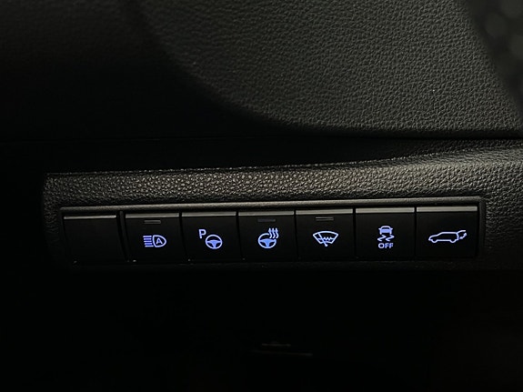 Toyota Corolla 28 of 30