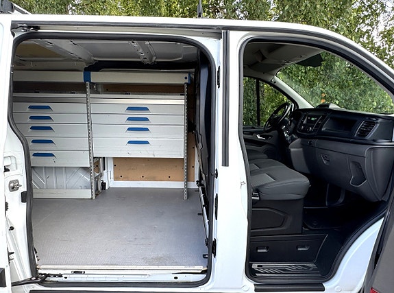 Ford Transit Custom 6 of 19