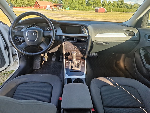 Audi A4 4 of 7