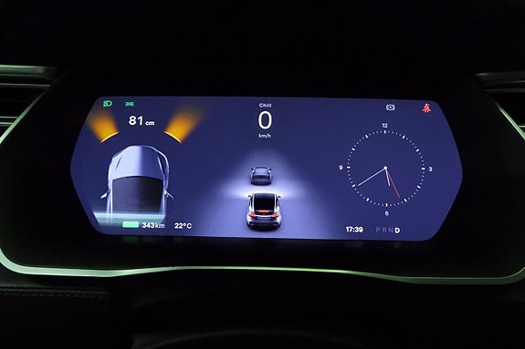 Tesla Model X 28 of 30