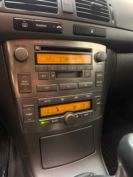 Toyota Avensis 23 of 24