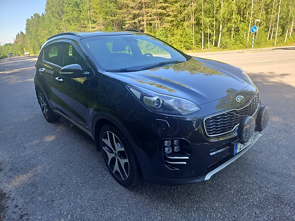 Kia Sportage 2 of 5