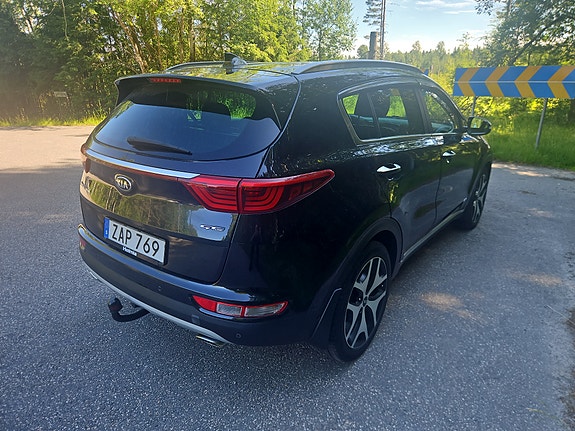 Kia Sportage 3 of 5